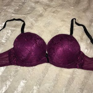 Magenta lace push-up bra
